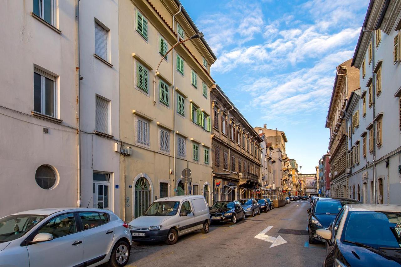 Apartment Opa Gold Rijeka Exterior foto
